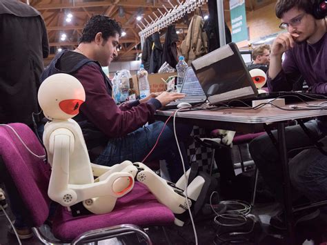 Robot Replacing Work 的图像结果