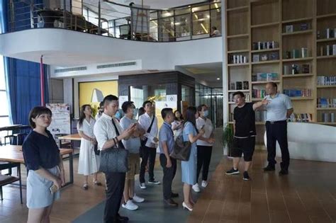 “邂逅中国”来华留学生社会实践活动在贵州举行_要闻图片_中国政府网