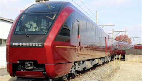 Kintetsu Railway Co. stellt neue Hinotori Expresszüge mit Panoramablick vor