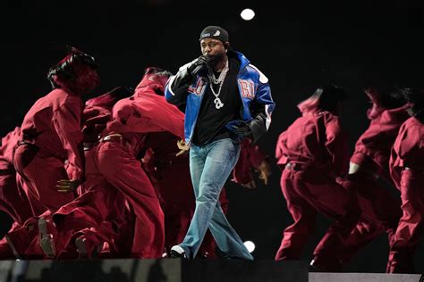 Kendrick Lamar review, Super Bowl 2025 halftime show: Rapper’s Drake ...