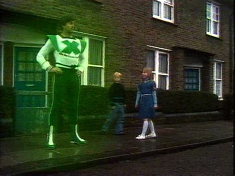 Green Cross Code Films 的图像结果