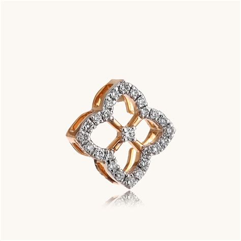 18kt Floral Diamond Pendant – Caratly