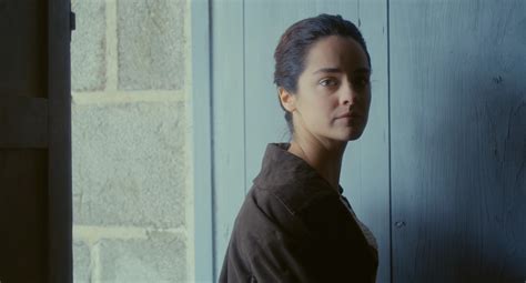 The Buildings On Fire Lady 的图像结果