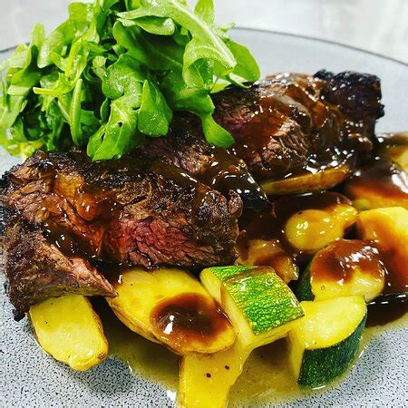 FIVE CORNERS BISTRO & CRAFT BAR, Farmington - Menu, Prices & Restaurant ...