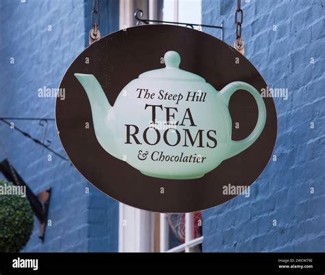 Lincoln, Lincolnshire, England. Sign depicting a traditional teapot ...