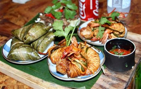 10/10 for atmosphere & food - Reviews, Photos - Fat Chow - Tripadvisor