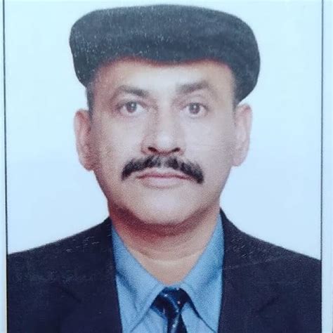 India Through Ages : Rare Photographs & Paintings of India (Indian ...