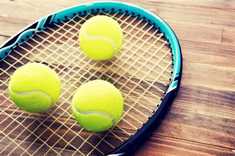 8ページ | テニスラケット 画像 - Freepikで無料ダウンロード