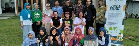 Sekolah Cerdas (Smart School) #1 | IofC Indonesia