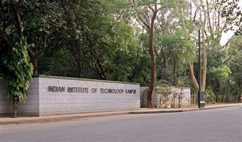 IIT Kanpur : अब आईआईटी कानपुर तैयार करेगा साइबर कमांडो, छह महीने के ...