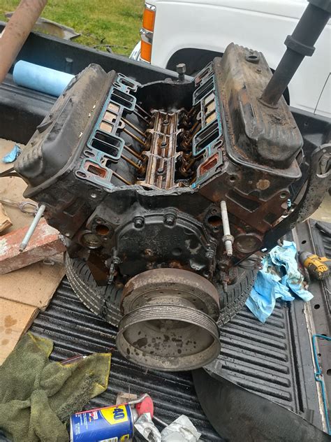 5.7 vortec engine from a 2000 Chevy c3500 for Sale in Ontario, CA - OfferUp