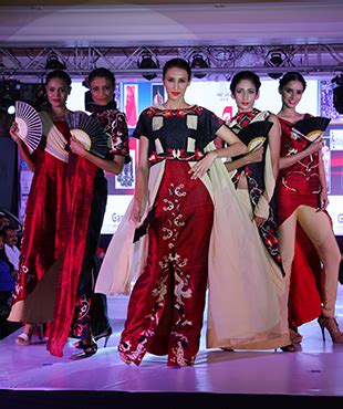 Fashionova 2016