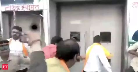 BJP youth wing vandalizes Congress office in Mumbai; police lathi ...