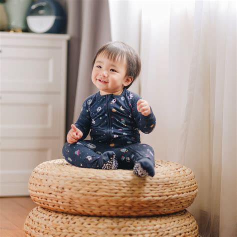 Rocketship Long Sleeves Zipper Romper For Baby - India's best baby ...