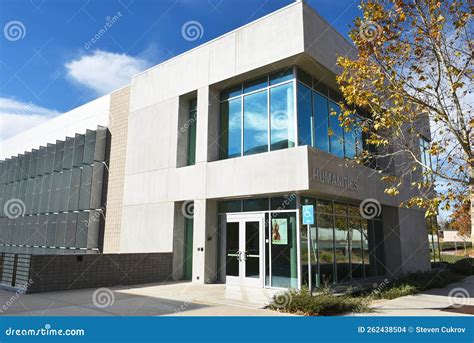 ORANGE, CALIFORNIA - 25 NOV 2022: Humanities Building Entrance on the Campus of Santiago Canyon ...