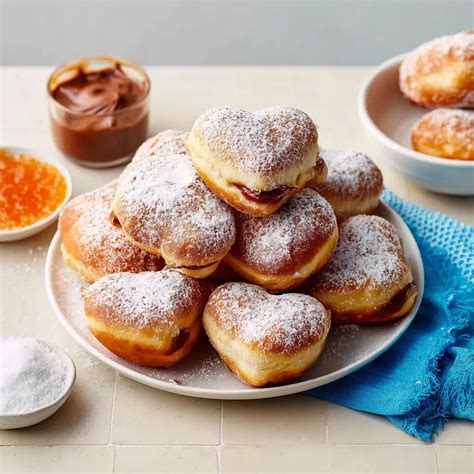 Heart-Shaped Doughnuts Recipe – cookcue
