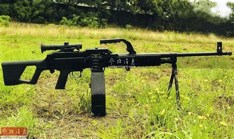 LSAT light machine gun (Source: http://www.cankaoxiaoxi.com)
