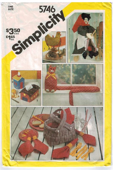 Simplicity Pattern 5746 Kitchen Witch, cat doorstop, Picnic Basket ...