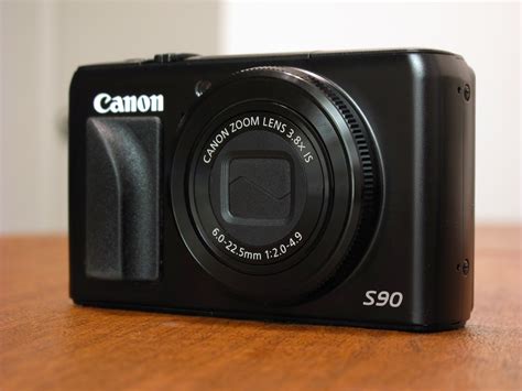 PHOTOGRAPHIC CENTRAL: Canon Powershot S90 Review- A Bargain Used Compact