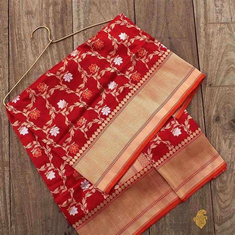 Red Pure Katan Silk Banarasi Handloom Dupatta - Tilfi