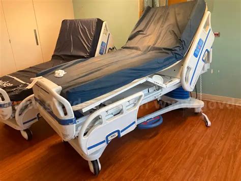 Stryker 3005S3 Med-Surg Hospital Bed | GovDeals