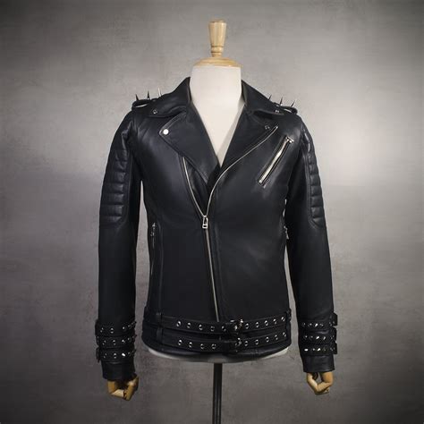 Chaqueta de Cuero Negro Subzero con Bordado – LA CHAQUETERIA