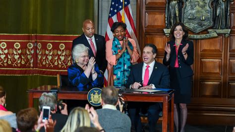 Prosecutor Drops Abortion Charge in Queens Murder Case, Stirring Debate ...