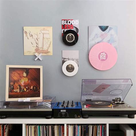 Best Vinyl Record Frames: How to Display and Hang LP Discs on Wall