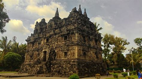 Sari Temple, Kalasan - Tripadvisor