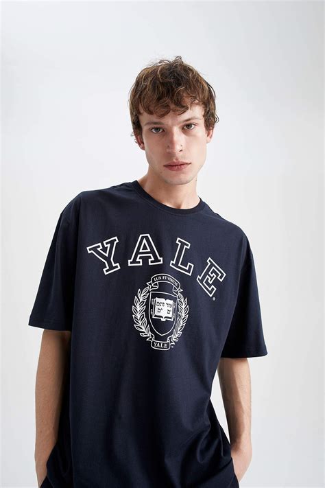Navy MAN Yale University Oversize Fit Crew Neck T-Shirt 2510201 | DeFacto