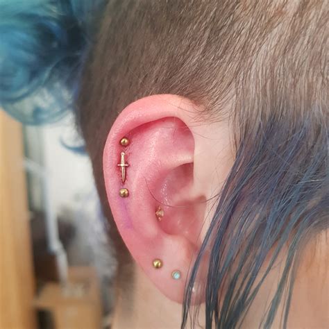 Double Forward Helix Piercing Pain