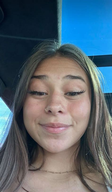 Best 11 View this Snap from Sophie Rain on Snapchat – Artofit