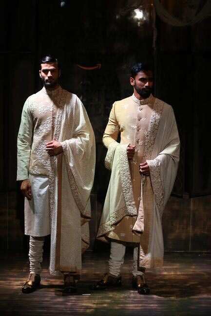 Sabyasachi Kicks Off Amazon India Couture Week with a Bang | Grazia India