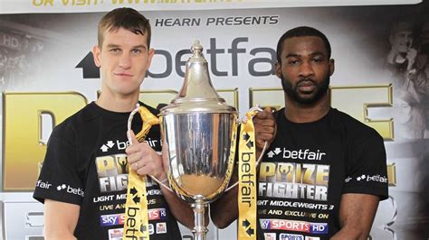 Hot favourite Craig McEwan faces Larry Ekundayo in the first round of ...