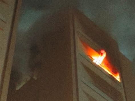 Massive fire breaks out in apartment of Gandhinagar early morning ...