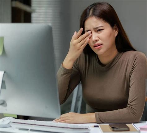 Are You the One with Prolonged Screen Time? – Bipha Healthcare