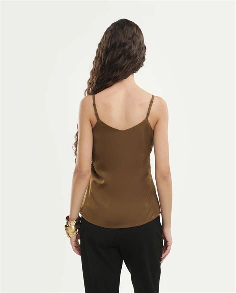 Buy Women s New Arrivals Dresses, Tops & More | Rareism