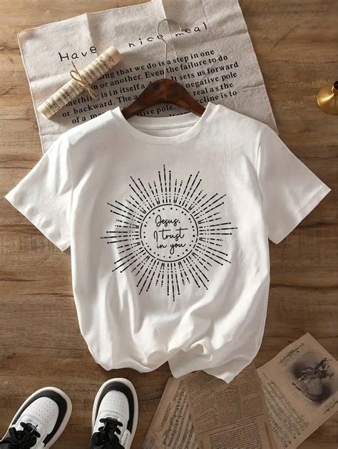 Summer Casual Women's Round Neck T-Shirt, Jesus T-Shirt, Faith T-Shirt ...