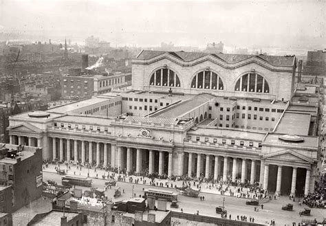 Magnificent Pictures of New York's Old Penn Station Before It Was ...