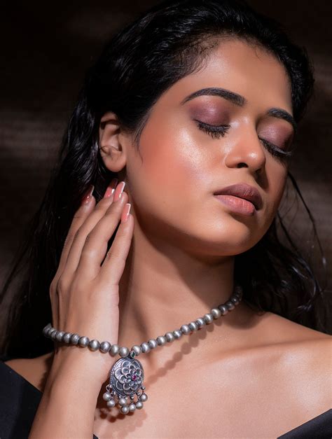 Buy Pure Silver Traditional Maharashtrian Set - Javmani Neck Online