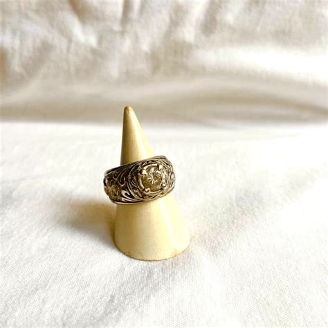 "Clear Stone" Metal Ring | CARBOOTS