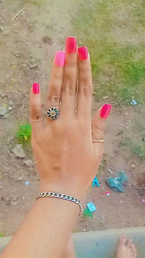 D.B.Z.® Nail Art Kit 12 Glitter Stones Bottles,100 Nails, 5 Nail Tapes ...