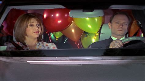 Watch Frasier (1993) Season 8 Episode 19: Daphne Returns - Paramount+