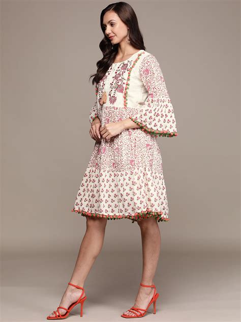 Buy Ishin Women's Peach Ethnic Motif Printed Panelled Anarkali KurtaOnline
