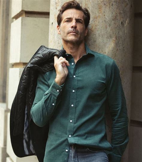 Mastering the Art of Dress Shirt Colors: A Guide for Men