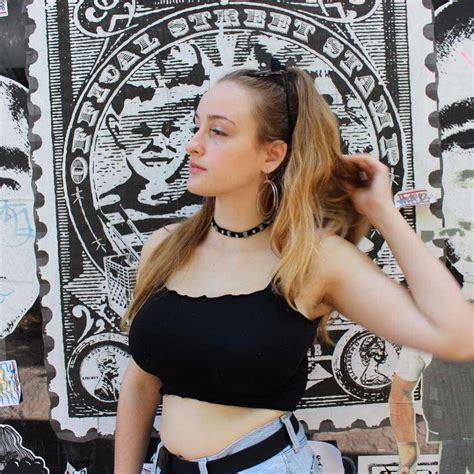 How Much Does Amelia Wet Angel Earn From Onlyfans Biographysexiezpix Web Porn