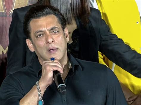 जान के खतरे के बीच सलमान खान करेंगे बिग बॉस ओटीटी 3 होस्ट, पहले पोस्टर ...