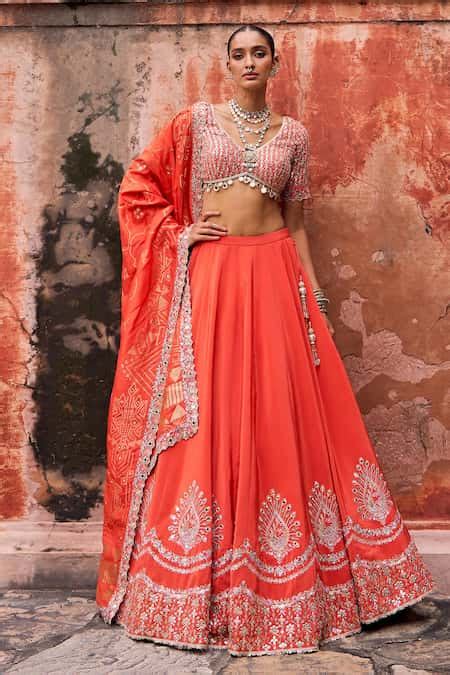 Lashkaraa - Shop the Latest Lehengas, Anarkali Styles for You