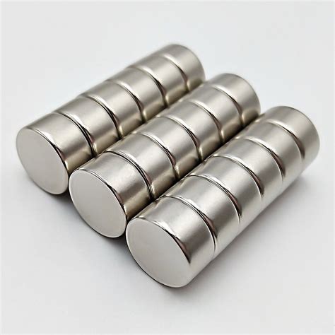 Rare Earth Permanent Magnet