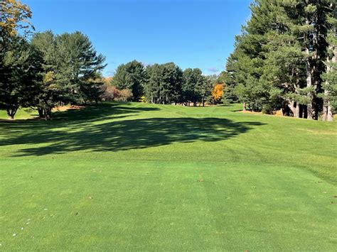Golf - Needham Golf Club